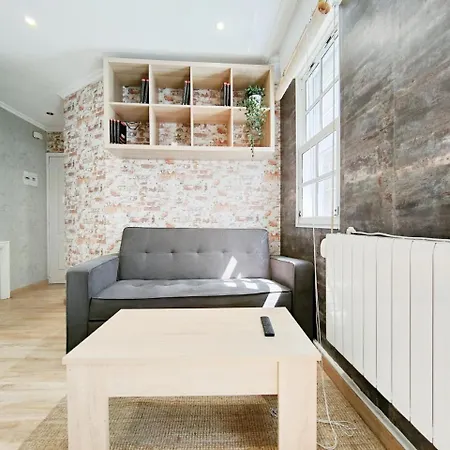 アパート Little House